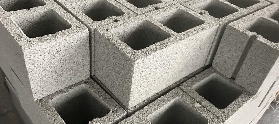 Vector Construction, analiza konkretnego przypadku, kultura bezpieczeństwa, kolaż, zarządzanie bezpieczeństwem, zgłaszanie zdarzeń, zwiększanie bezpieczeństwa, zaangażowanie pracowników, firma budowlana, zwiększanie bezpieczeństwa w budownictwie, firma budowlana, bezpieczeństwo w budownictwie, SafeStart, SafeStart International, przyzwyczajenia związane z bezpieczeństwem, bezpieczeństwo pracy, BHP, poprawa kultury bezpieczeństwa, zwiększać świadomość bezpieczeństwa, ograniczyć liczbę ludzkich błędów, ograniczyć liczbę urazów, ograniczenie liczby urazów, ograniczyć liczbę wypadków, polepszyć wyniki firmy, zapobiegać krytycznym błędom, wdrożyć pozytywne zmiany w kulturze firmy, promować zaangażowanie pracowników, zwiększać zaangażowanie pracowników, bezpieczeństwo 24/7, bezpieczeństwo przez cały czas, bycie bezpiecznym 24/7, bezpieczne wzorce zachowań, nauka bezpiecznych zachowań, uzyskiwać uniwersalne umiejętności związane z dbaniem o bezpieczeństwo, umiejętności w zakresie bezpieczeństwa dla rodzin, umiejętności w zakresie bezpieczeństwa dla dzieci, szkolenia w zakresie bezpieczeństwa dla dzieci, umiejętności w zakresie bezpieczeństwa dla wszystkich, szkolenia w zakresie bezpieczeństwa dla pracowników, bezpieczeństwo w całej firmie, zwiększać wydajność operacyjną, polepszać jakość, przyzwyczajenia związane z bezpieczeństwem, zachowania związane z bezpieczeństwem, wzorce ryzyka, zapewniać wysoką wydajność, stany krytyczne, krytyczne decyzje, błędy krytyczne, co jest przyczyną urazów, jak zapobiegać urazom, jak zapobiegać wypadkom